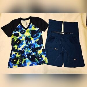 Koi Lite Scrub Set In Matching Colors With Carribean Blue Pants Size XXsmall